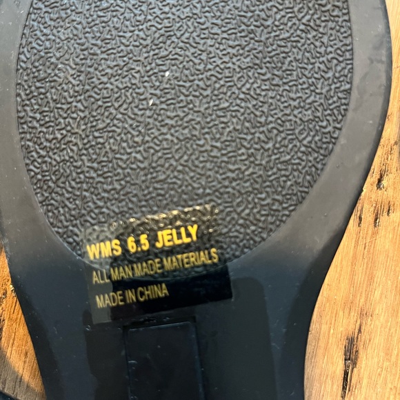 DV by Dolce Vita sandals - Picture 2 of 4